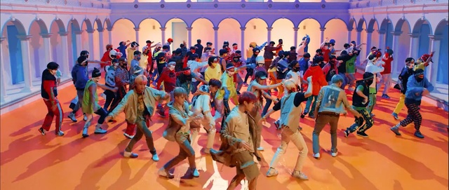 Video Reference: fun, sports, competition, recreation, team, leisure, Person