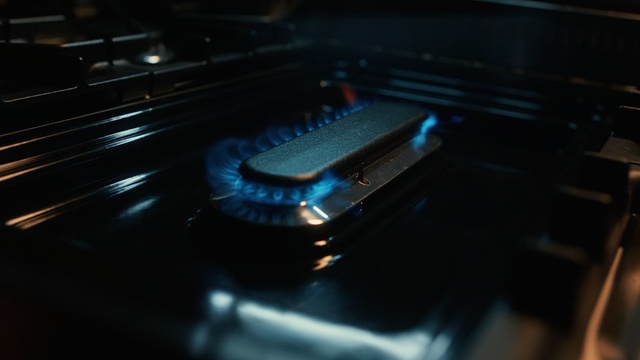 Video Reference: Blue, Electronics, Technology, Electronic device, Photography, Gas, Person