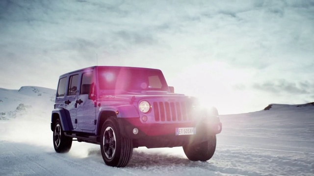 Video Reference: Land vehicle, Vehicle, Car, Tire, Automotive tire, Jeep, Off-road vehicle, Jeep wrangler, Rim, Automotive design