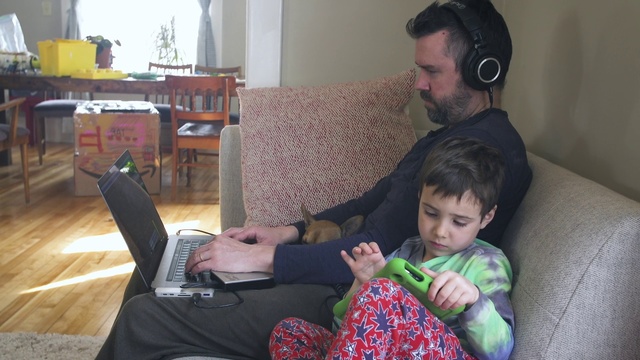 Video Reference: People, Child, Sitting, Electronic device, Technology, Play, Room, Gadget, Toddler, Reading