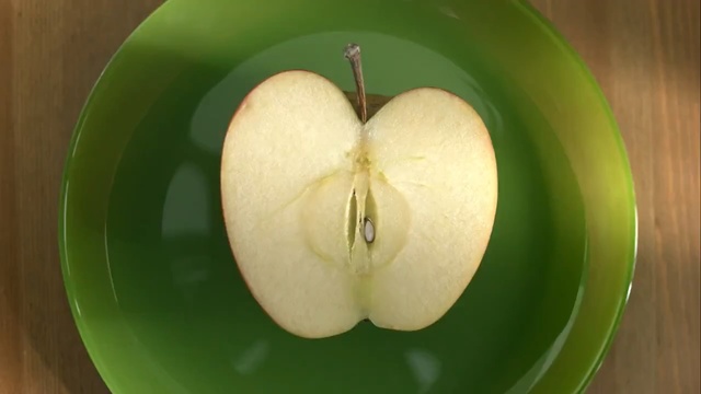 Video Reference: Plant, Apple, Fruit, Food, Asian pear, Flower, Produce