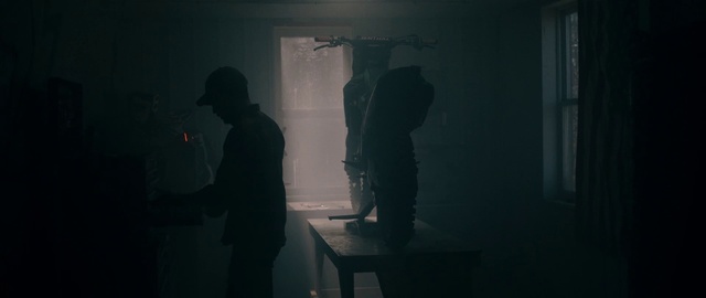 Video Reference: Black, Light, Darkness, Atmospheric phenomenon, Standing, Room, Shadow, Photography, Sky, Screenshot