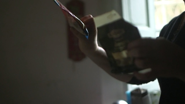 Video Reference: Hand, Arm, Water, Finger, Glass, Glasses