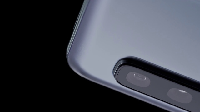 Video Reference: Gadget, Smartphone, Vehicle door, Technology, Electronic device, Automotive design, Material property, Mobile phone, Automotive exterior, Communication Device