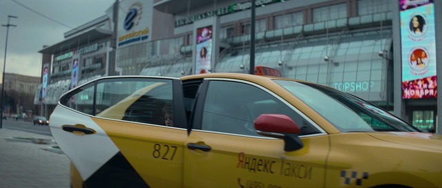 Video Reference: Land vehicle, Vehicle, Car, Motor vehicle, Taxi, Vehicle door, Yellow, Automotive design, Mode of transport, Mid-size car