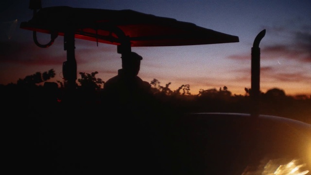 Video Reference: Sky, Sunset, Evening, Dusk, Sunrise, Silhouette, Afterglow, Atmosphere, Night, Dawn