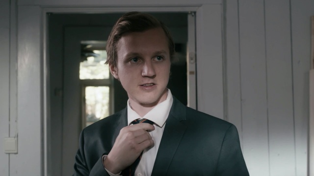 Video Reference: suit, gentleman, formal wear, white collar worker, necktie, tuxedo, girl, businessperson, Person