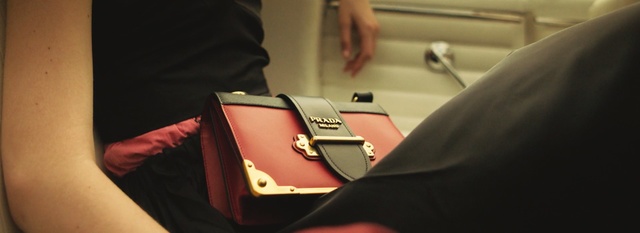 Video Reference: hand, finger, girl