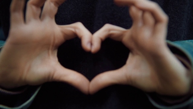 Video Reference: Hand, Finger, Skin, Love, Gesture, Human, Heart, Nail, Muscle, Thumb