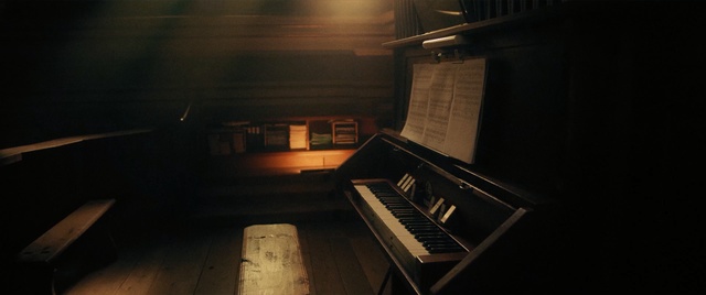 Video Reference: Fortepiano, Room, Piano, Technology, Sky, Electronic device, Player piano, Photography, Darkness, Musical keyboard