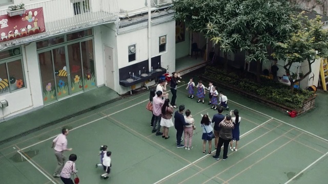 Video Reference: Crowd, Public space, Sport venue, Human settlement, Campus, Competition event, Games, City, Leisure, Recreation, Person