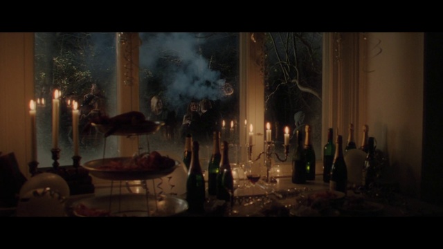 Video Reference: Darkness, Pc game, Screenshot, Fire, Night, Crowd, Photography, Midnight, World, Digital compositing, Person