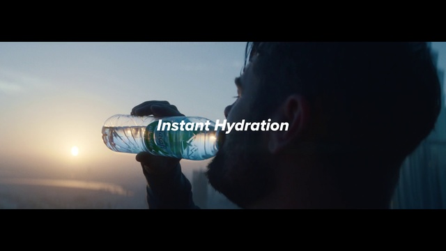 Video Reference: Water, Photography, Sky, Backlighting, Digital compositing, Lens flare, Flash photography, World, Drink, Screenshot