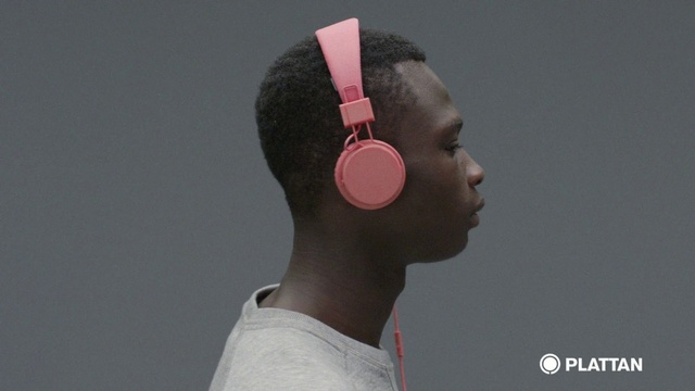 Video Reference: Headphones, Ear, Audio equipment, Head, Gadget, Nose, Chin, Pink, Organ, Neck, Person