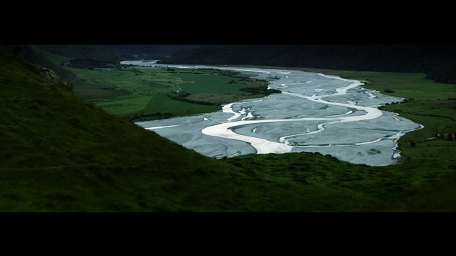 Video Reference: shoreline, landscape, water, ocean, sea, sky, coast, beach, mountain, summer