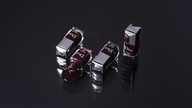 Video Reference: Product, Material property, Fashion accessory, Still life photography, Games