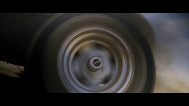 Video Reference: Automotive tire, Wheel, Tire, Automotive design, Rim, Alloy wheel, Light, Automotive wheel system, Auto part, Circle
