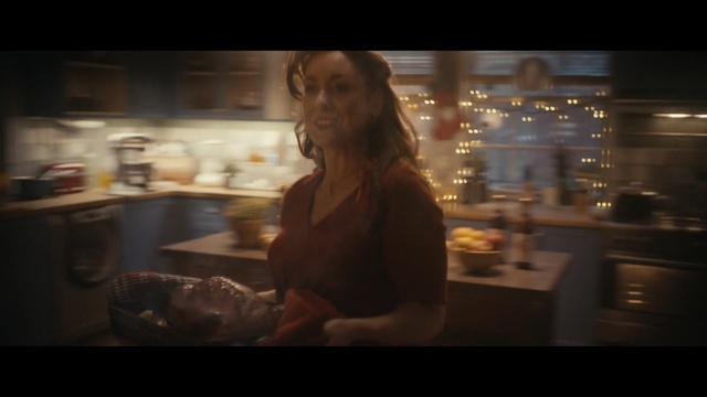 Video Reference: girl, darkness, screenshot, night, midnight, scene, Person