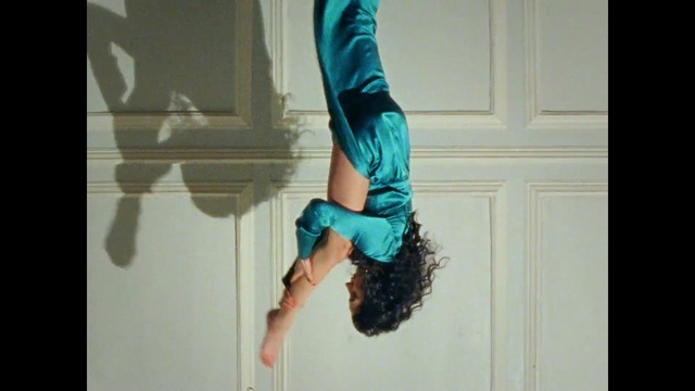 Video Reference: arm, performance, shoe