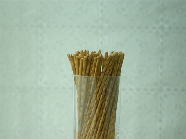Video Reference: Toothpick, Personal care