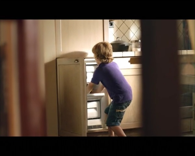 Video Reference: Standing, Shoulder, Arm, Snapshot, Leg, Joint, Child, Toddler, Photography, Human leg, Person