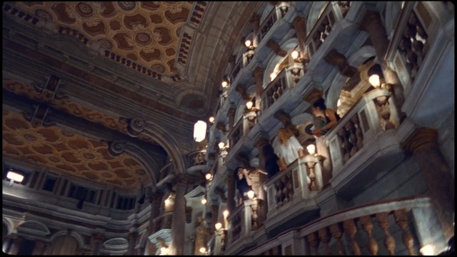 Video Reference: landmark, building, tourist attraction, metropolis, gothic architecture, medieval architecture, basilica, historic site, facade, arch