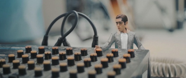 Video Reference: Games, Indoor games and sports, Chess, Recreation, Chessboard, Board game, Mixing console, Play, Person