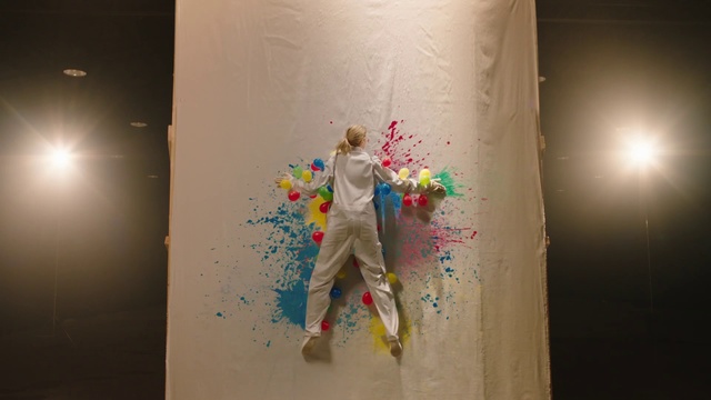 Video Reference: Wall, Art, Visual arts, Plaster, Modern art, Paint, Fictional character, Illustration