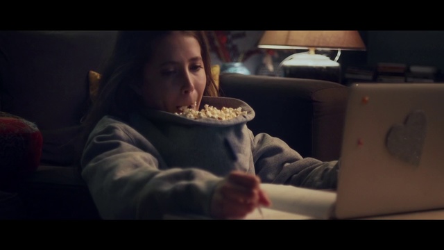 Video Reference: Head, Mouth, Snapshot, Cheek, Fun, Human, Eye, Lip, Eating, Food