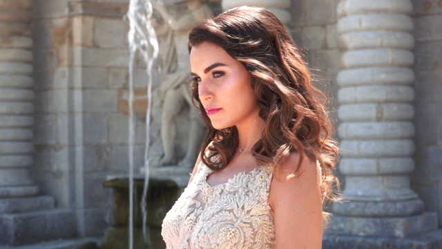 Video Reference: Hair, Hairstyle, Beauty, Long hair, Photo shoot, Brown hair, Dress, Photography, Model, Black hair