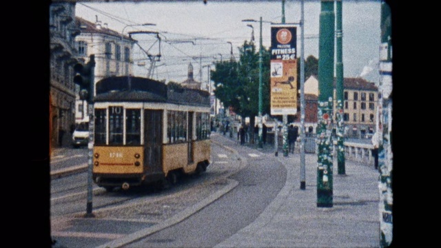 Video Reference: Transport, Mode of transport, Tram, Vehicle, Public transport, Cable car, Electricity, Thoroughfare, Track, Street