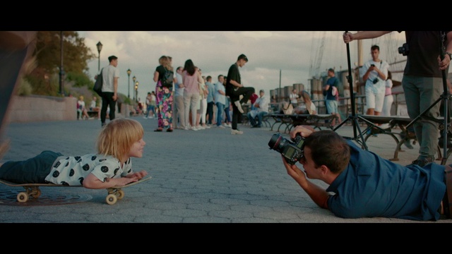 Video Reference: Fun, Child, Sitting, Photography, Animation, Recreation, Screenshot