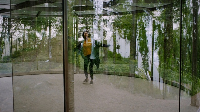 Video Reference: Tree, Natural environment, Biome, Water, Woodland, Forest, Plant, Architecture, Recreation, Leisure, Person