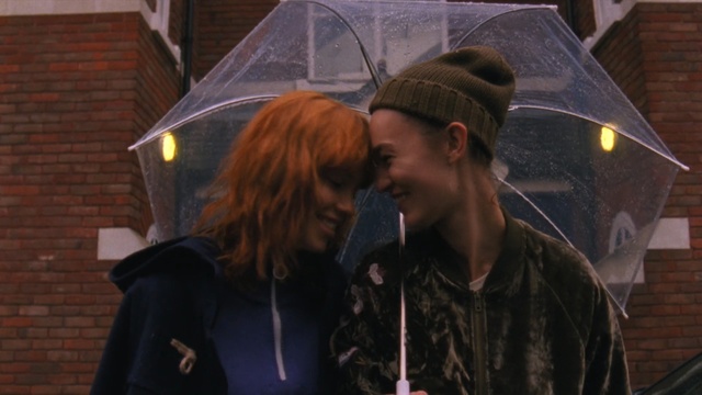 Video Reference: interaction, snapshot, girl, fun, kiss, screenshot, midnight, scene, night, darkness
