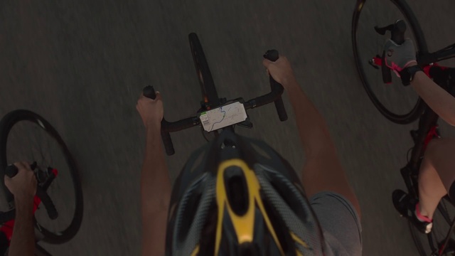 Video Reference: Bicycle wheel, Bicycle tire, Bicycle part, Bicycle, Bicycle accessory, Vehicle, Wheel, Games, Spoke, Recreation