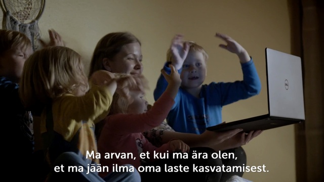 Video Reference: Fun, Photo caption, Photography, Conversation, Finger, Room, Learning, Sitting, Gesture, Art