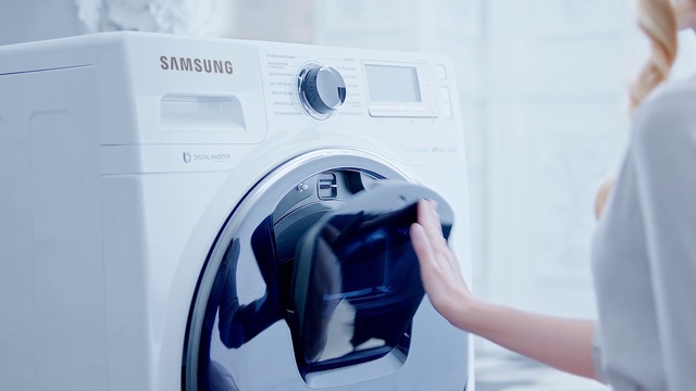 Video Reference: Washing machine, Major appliance, Home appliance, Clothes dryer, Automotive design, Laundry, Washing, Small appliance, Room, Architecture