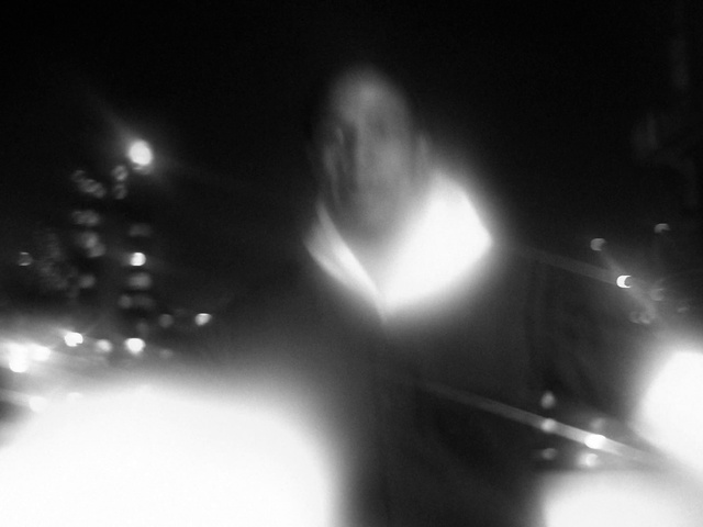 Video Reference: White, Black, Light, Black-and-white, Monochrome, Lens flare, Monochrome photography, Darkness, Lighting, Night