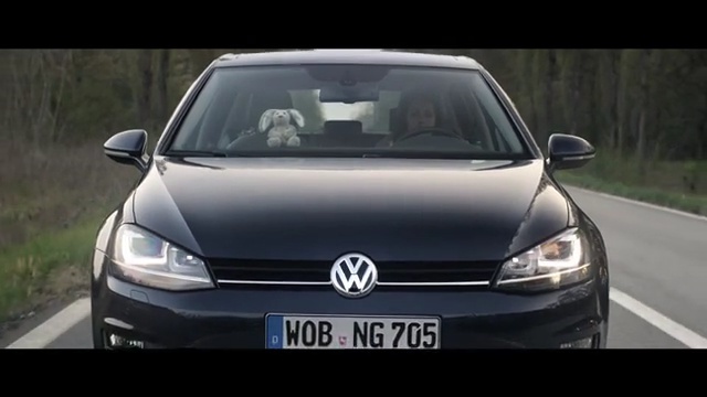 Video Reference: car, land vehicle, vehicle, motor vehicle, vehicle registration plate, family car, automotive design, volkswagen, bumper, hatchback