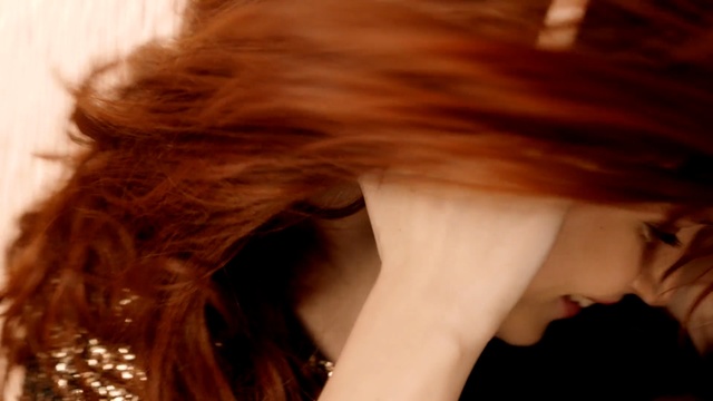 Video Reference: Hair, Hair coloring, Hairstyle, Brown hair, Red hair, Long hair, Beauty, Chin, Blond, Layered hair