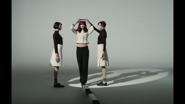 Video Reference: standing, fashion, fashion model, gentleman, fashion design, performance art, choreography, human behavior, Person