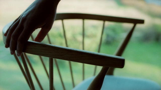 Video Reference: Iron, Hand, Handrail, Furniture, Chair, Metal