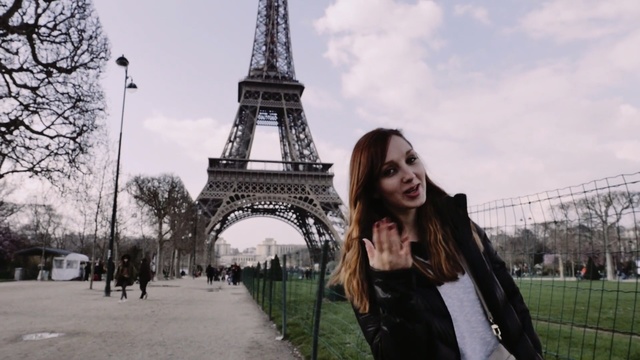 Video Reference: tree, tourism, girl, building, travel, tours, recreation, sky, city, winter