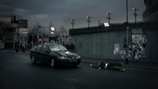 Video Reference: Land vehicle, Vehicle, Car, Personal luxury car, Mode of transport, Automotive design, Sports sedan, Alfa romeo 166, Sedan, Mid-size car