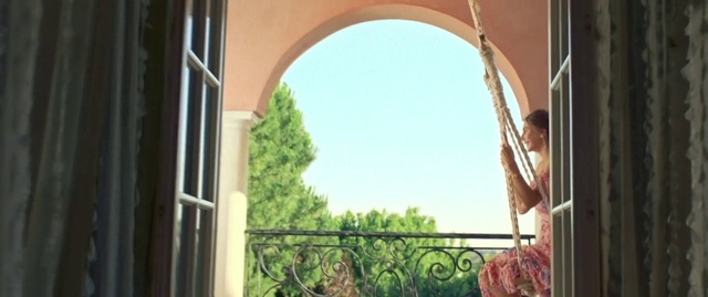 Video Reference: Arch, Property, Window, Architecture, Leaf, Wall, Real estate, Tree, House, Daylighting