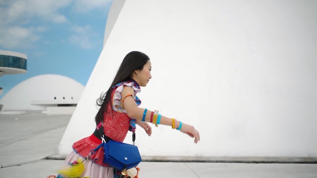 Video Reference: photography, fun, girl, vacation, costume, child, abdomen