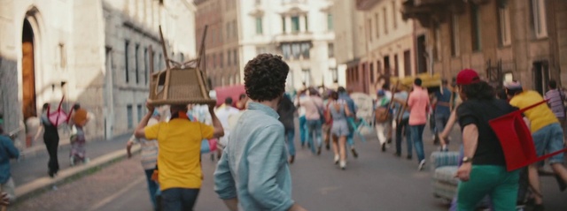 Video Reference: People, Pedestrian, Street, Fun, Crowd, Event, Tourism, Walking, City, Recreation