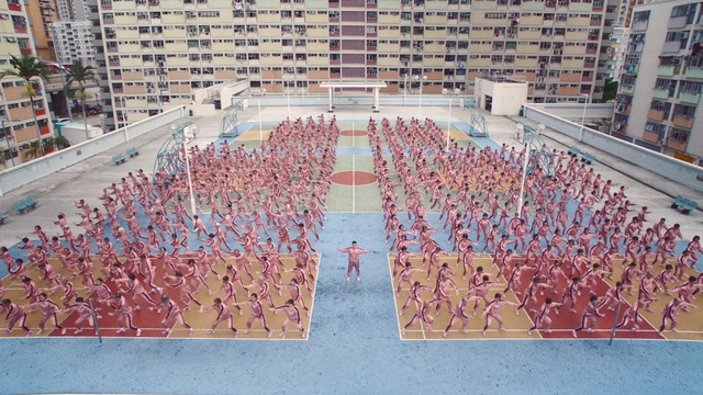 Video Reference: Sport venue, Architecture, Stadium, Crowd, City, Building, Person