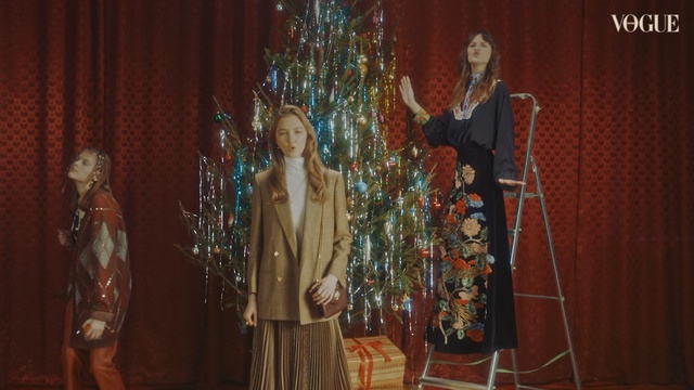 Video Reference: Art, Event, Tree, Performance, Textile, Drama, Stage, Person