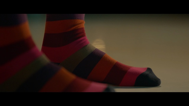 Video Reference: Sock, Pink, Orange, Footwear, Shoe, Human leg, Magenta, Fashion accessory, Ankle, Leg